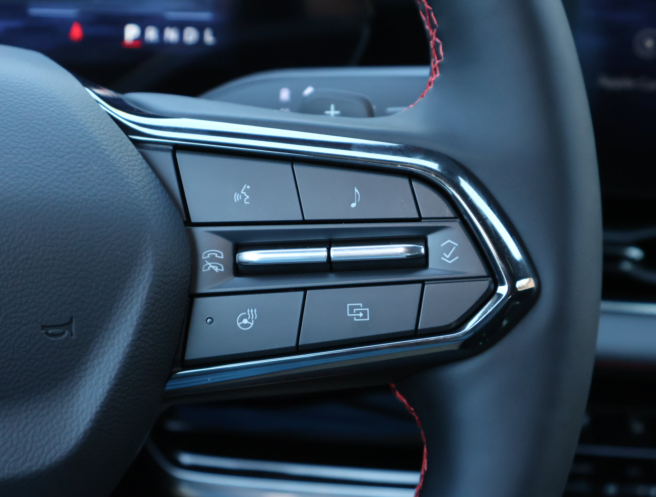 New 2027 Chevrolet Equinox RS w/ Safety and Technology Package FWD image 16