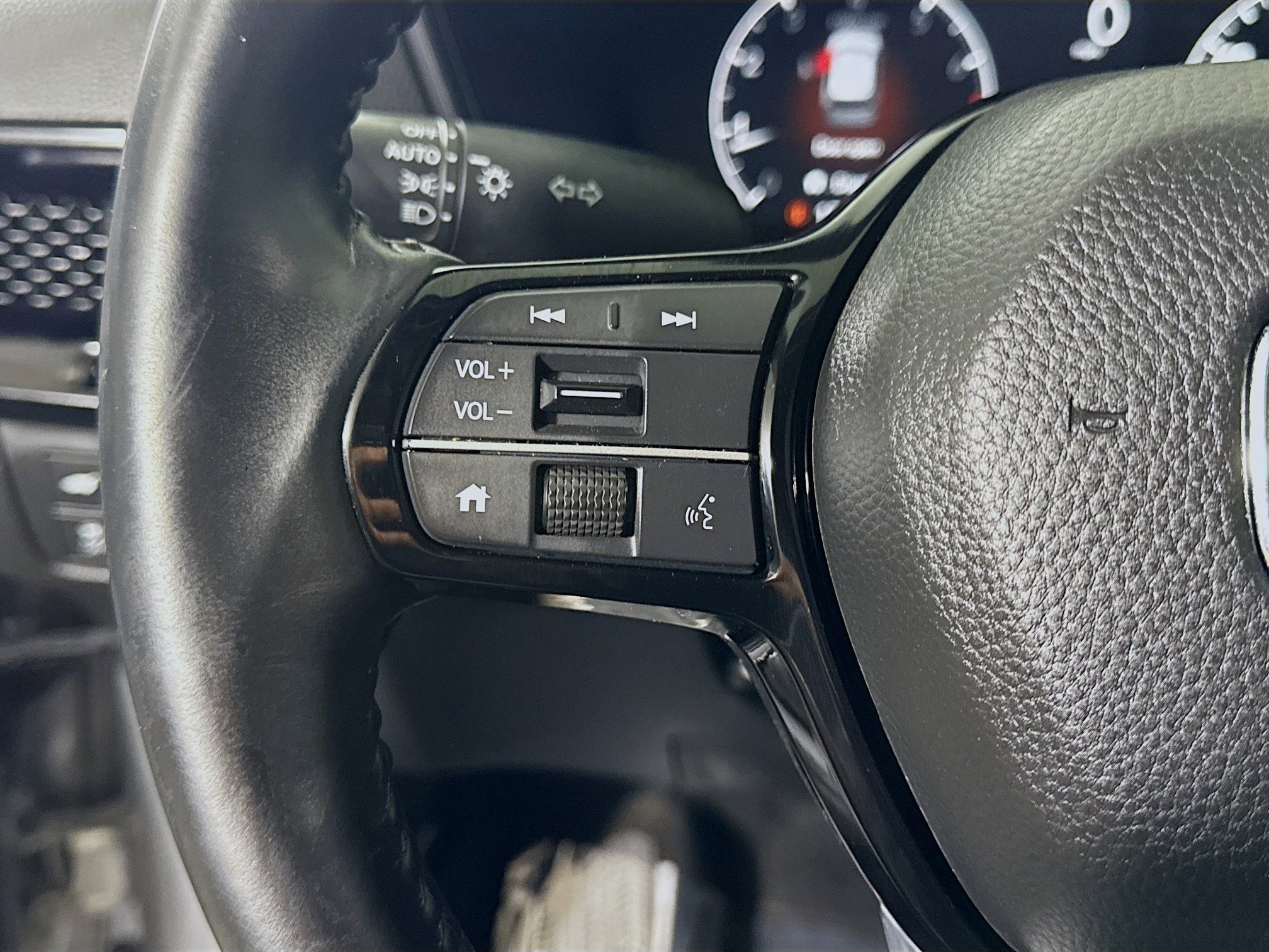 Used 2024 Honda CR-V EX-L image 14