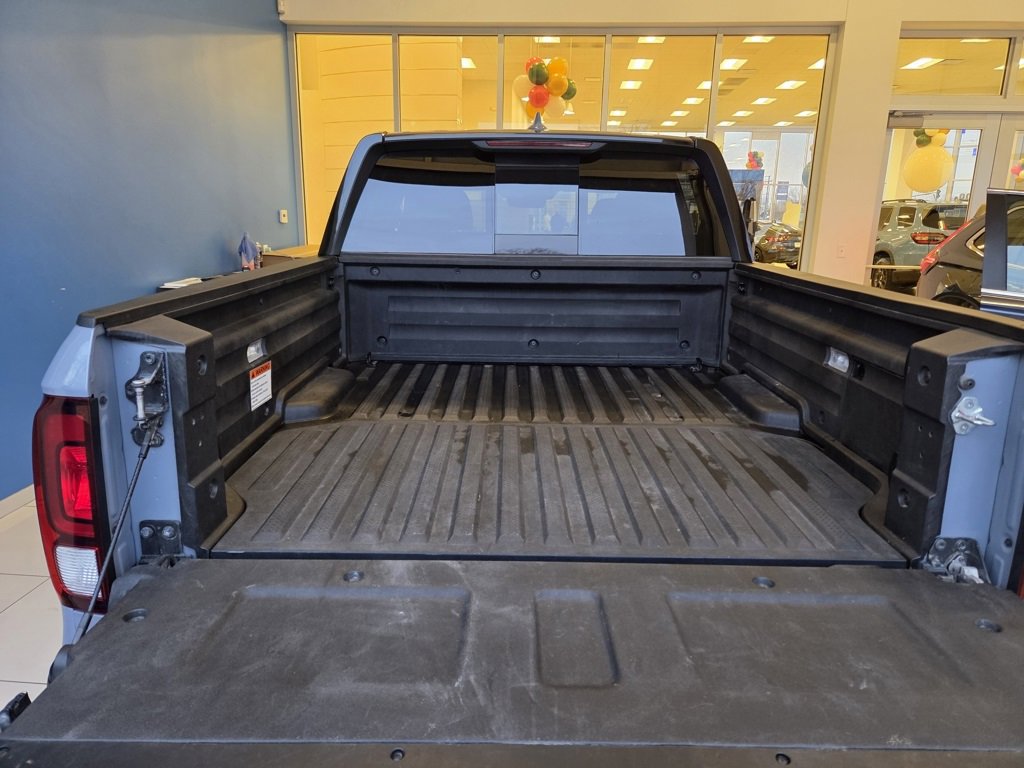 Used 2023 Honda Ridgeline Black Edition image 9