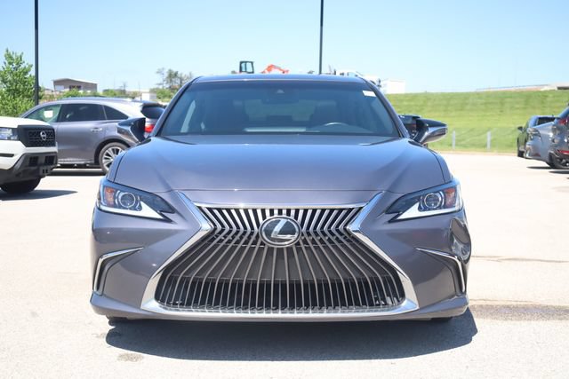 Used 2021 Lexus ES 350 w/ Accessory Package 2 FWD image 3