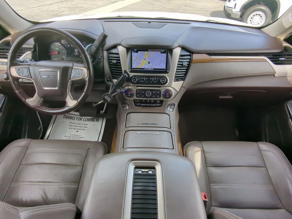 Used 2020 GMC Yukon XL Denali w/ Open Road Package image 23