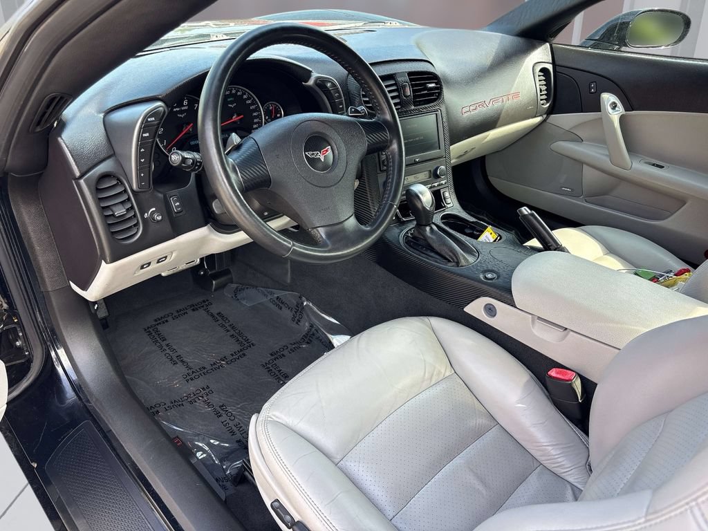 Used 2006 Chevrolet Corvette Convertible w/ Preferred Equipment Group RWD image 10