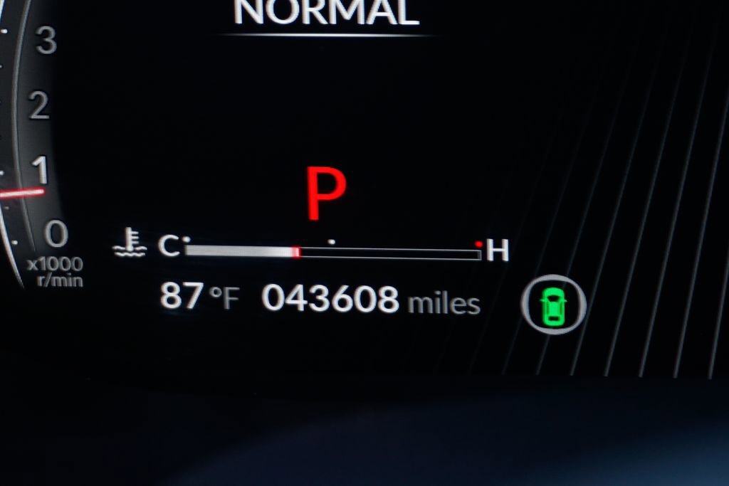 Used 2023 Acura MDX A-Spec image 26