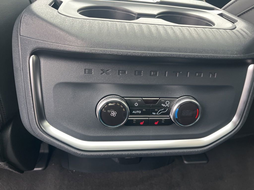 New 2025 Ford Expedition Tremor image 16
