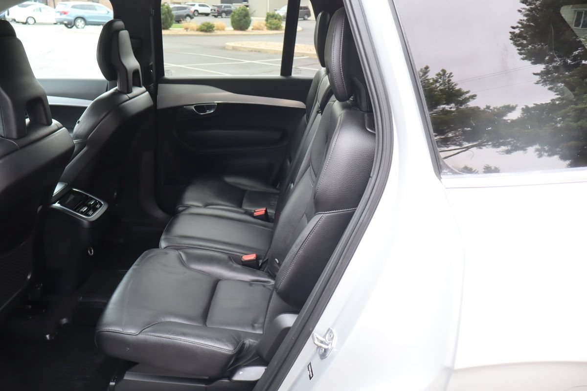 Used 2018 Volvo XC90 T6 Momentum w/ Convenience Package AWD/4WD image 20
