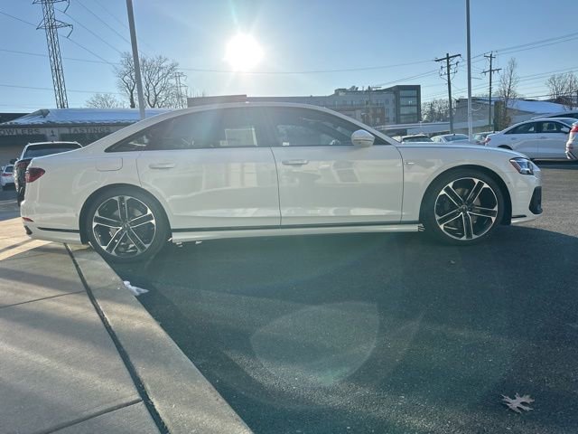 New 2026 Audi A8 L 3.0T image 6