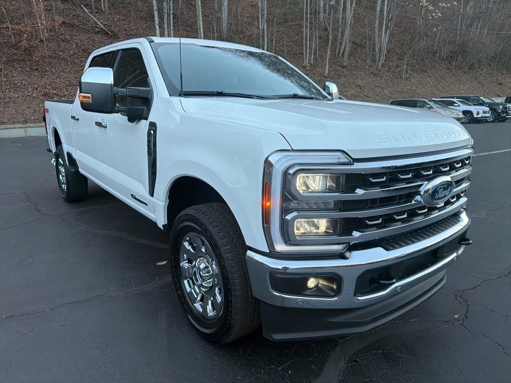 Used 2025 Ford F250 King Ranch w/ Chrome Package image 5