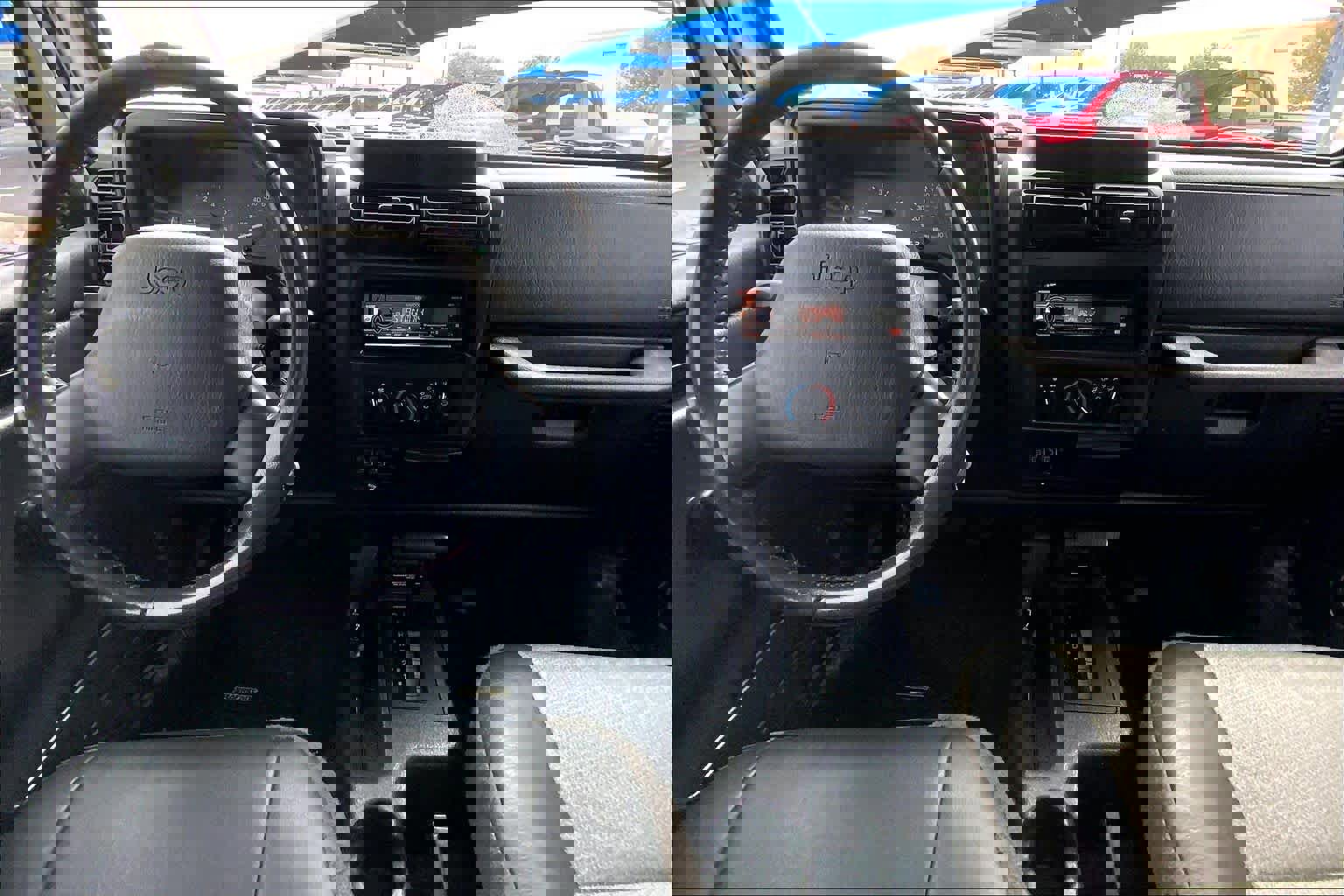 Used 2000 Jeep Wrangler Sport image 15