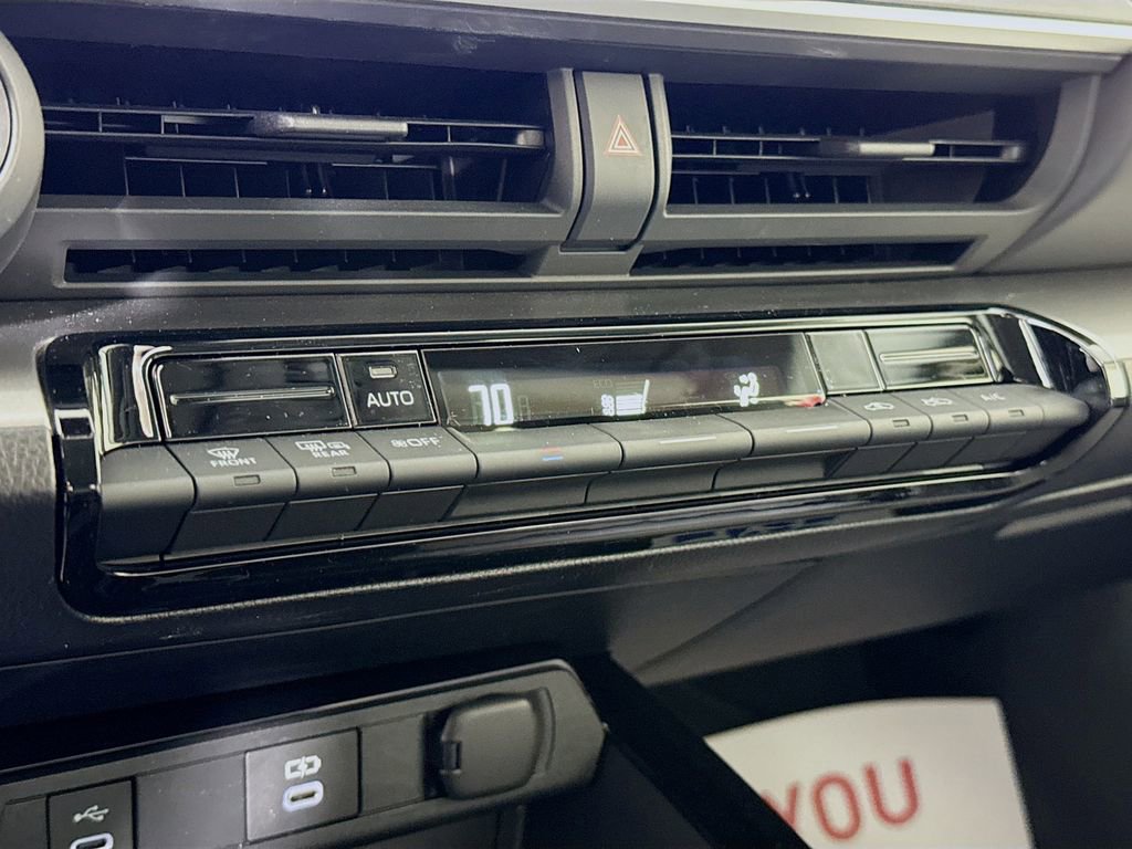 Used 2026 Toyota Prius LE image 6