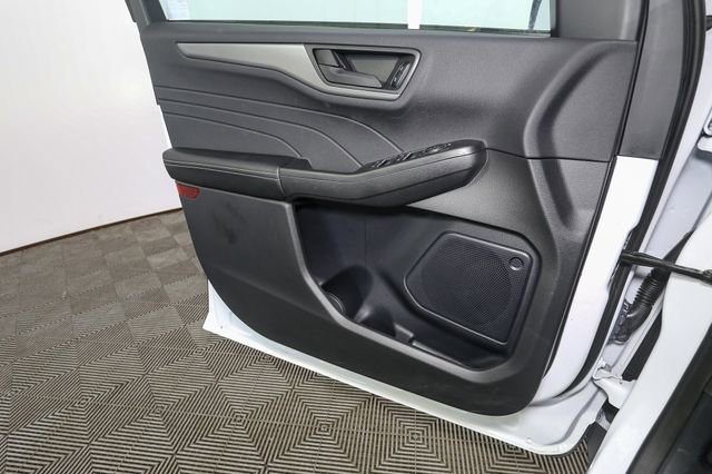 Used 2024 Ford Escape Active w/ Tech Pack #1 AWD/4WD image 38