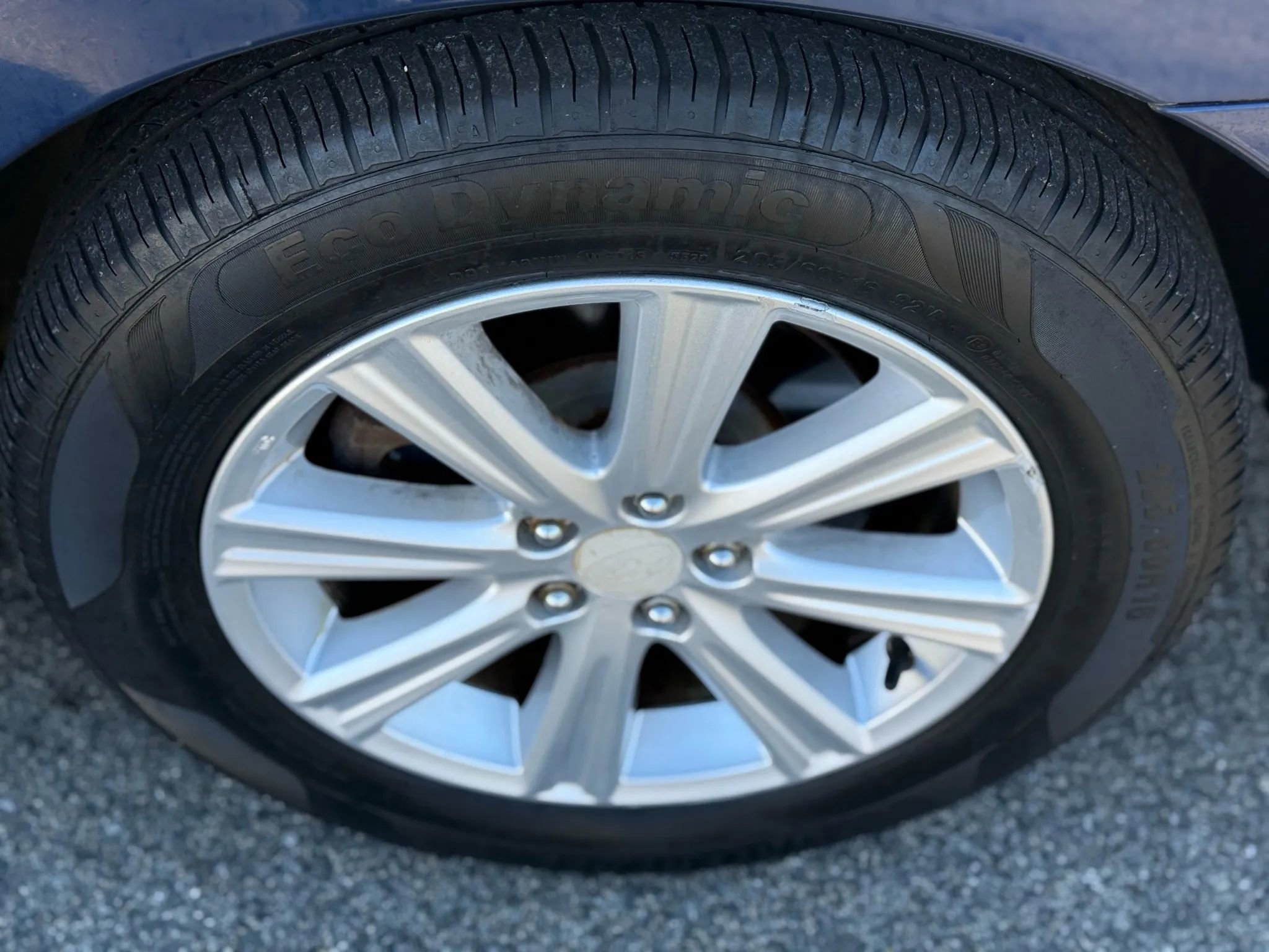 Used 2010 Subaru Legacy 2.5i Premium image 35