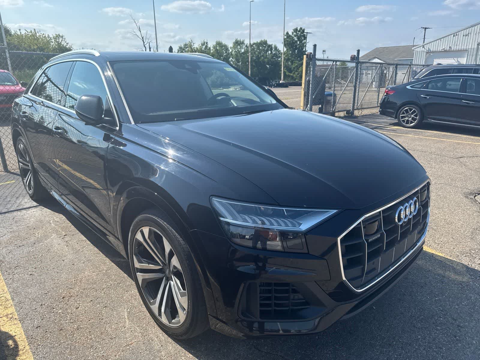 Used 2019 Audi Q8 Prestige AWD/4WD image 9