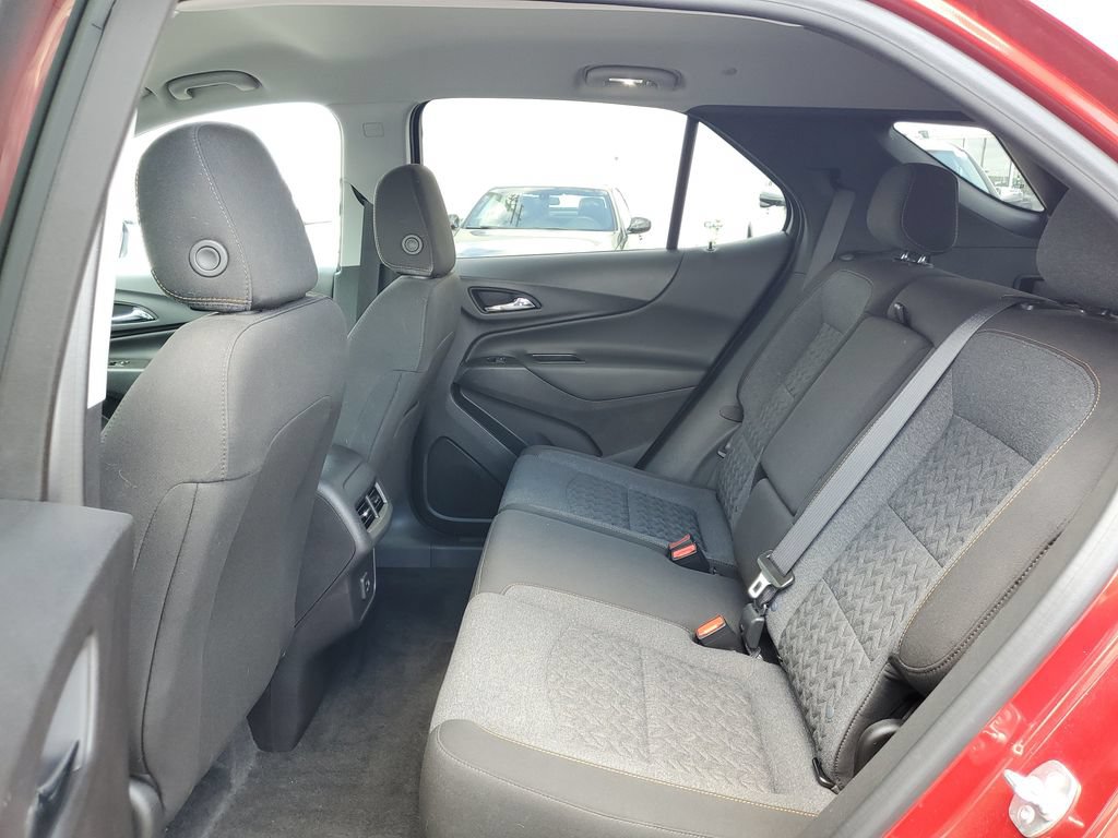 Used 2024 Chevrolet Equinox LT w/ LPO, Floor Liner Package AWD/4WD image 13