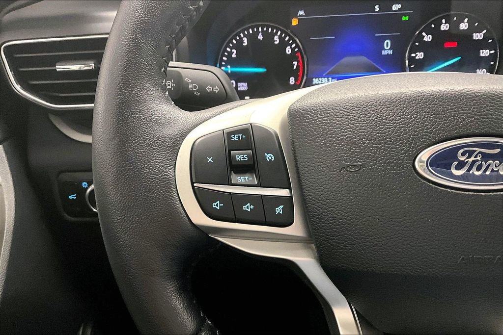 Used 2023 Ford Explorer XLT w/ Equipment Group 202A image 17