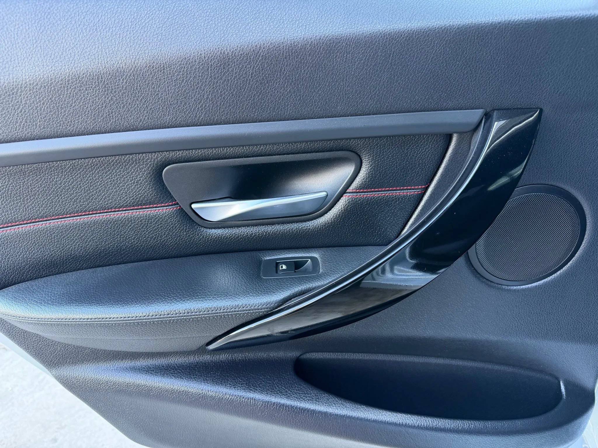 Used 2013 BMW 335i Sedan RWD image 11