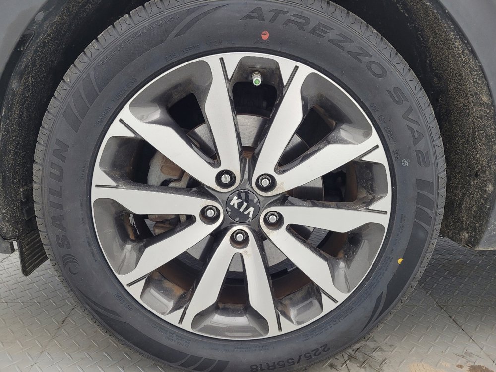 Used 2017 Kia Sportage EX image 31