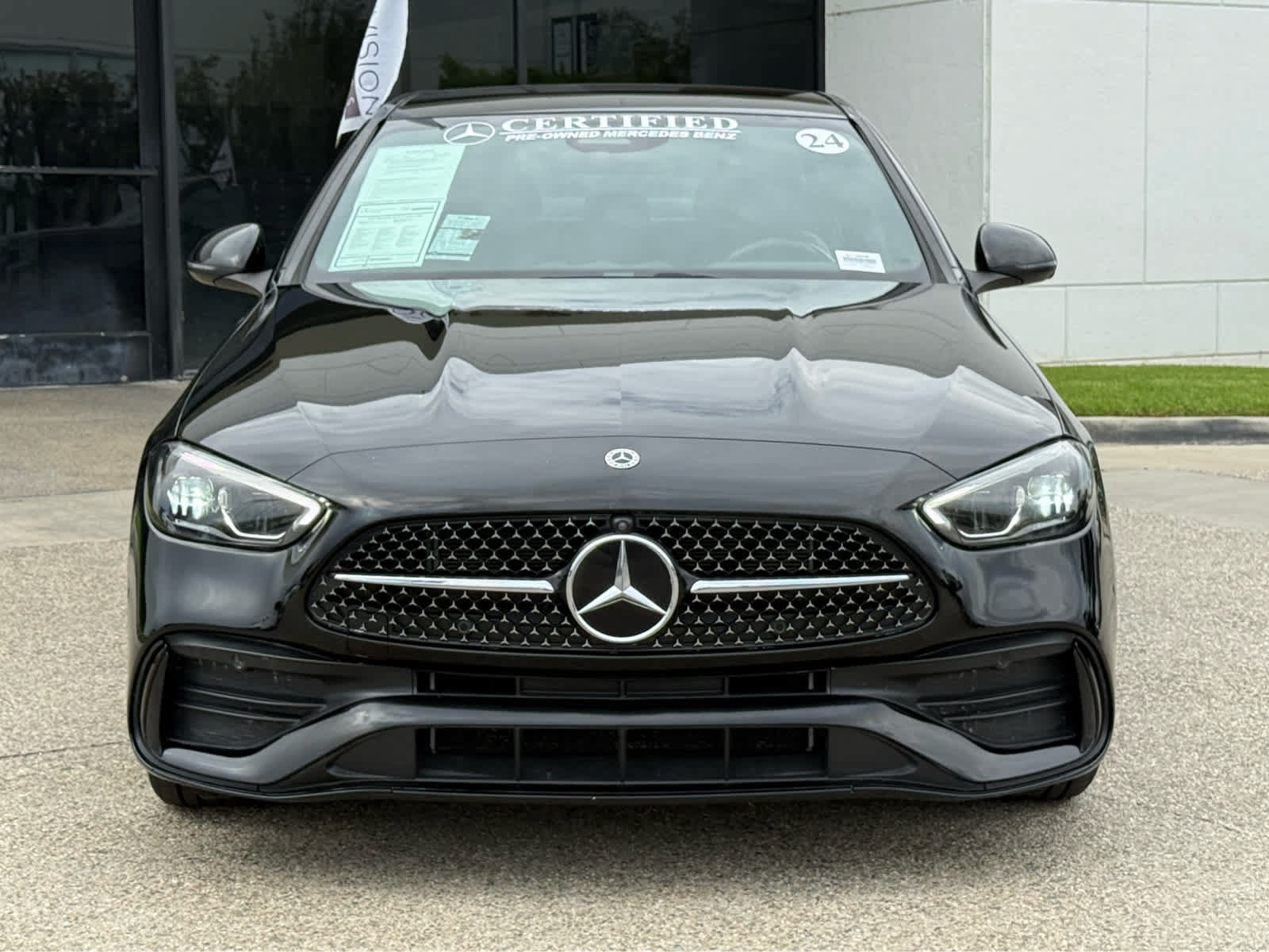 Used 2024 Mercedes-Benz C 300 Sedan image 5