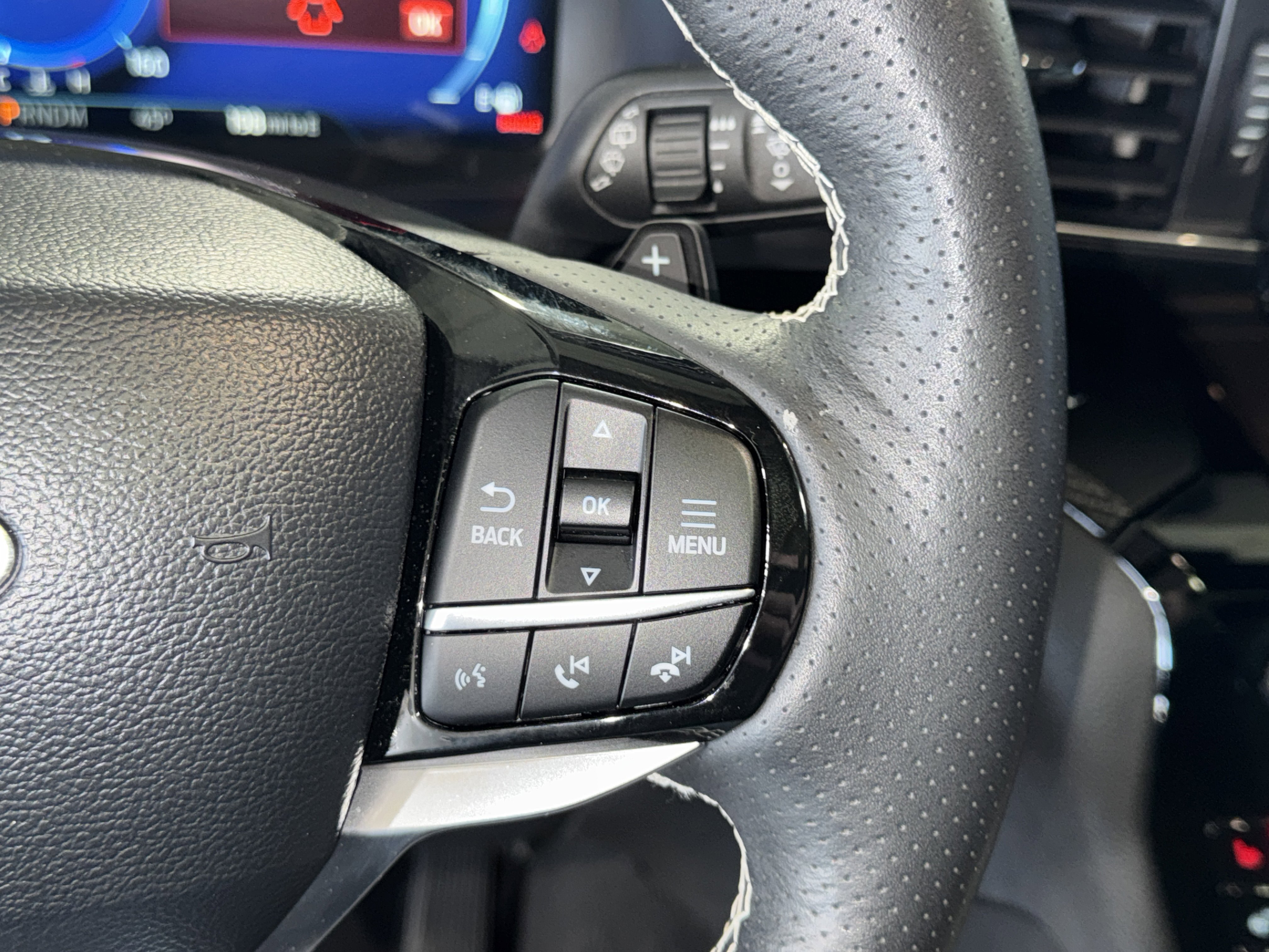 Used 2024 Ford Explorer ST w/ Equipment Group 401A image 24