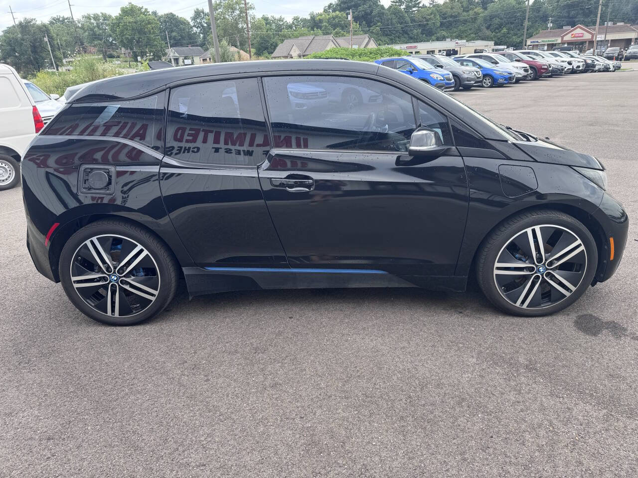 Used 2016 BMW i3 w/ Range Extender RWD image 5