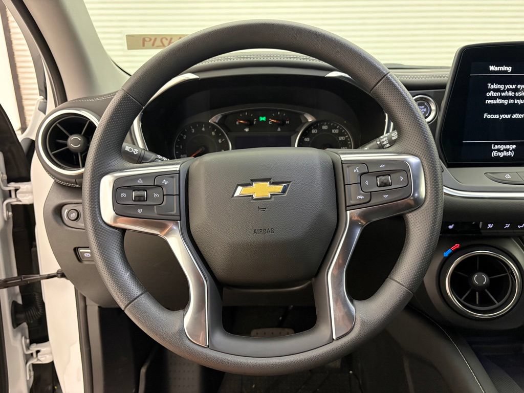New 2026 Chevrolet Blazer LT w/ Convenience Package FWD image 3