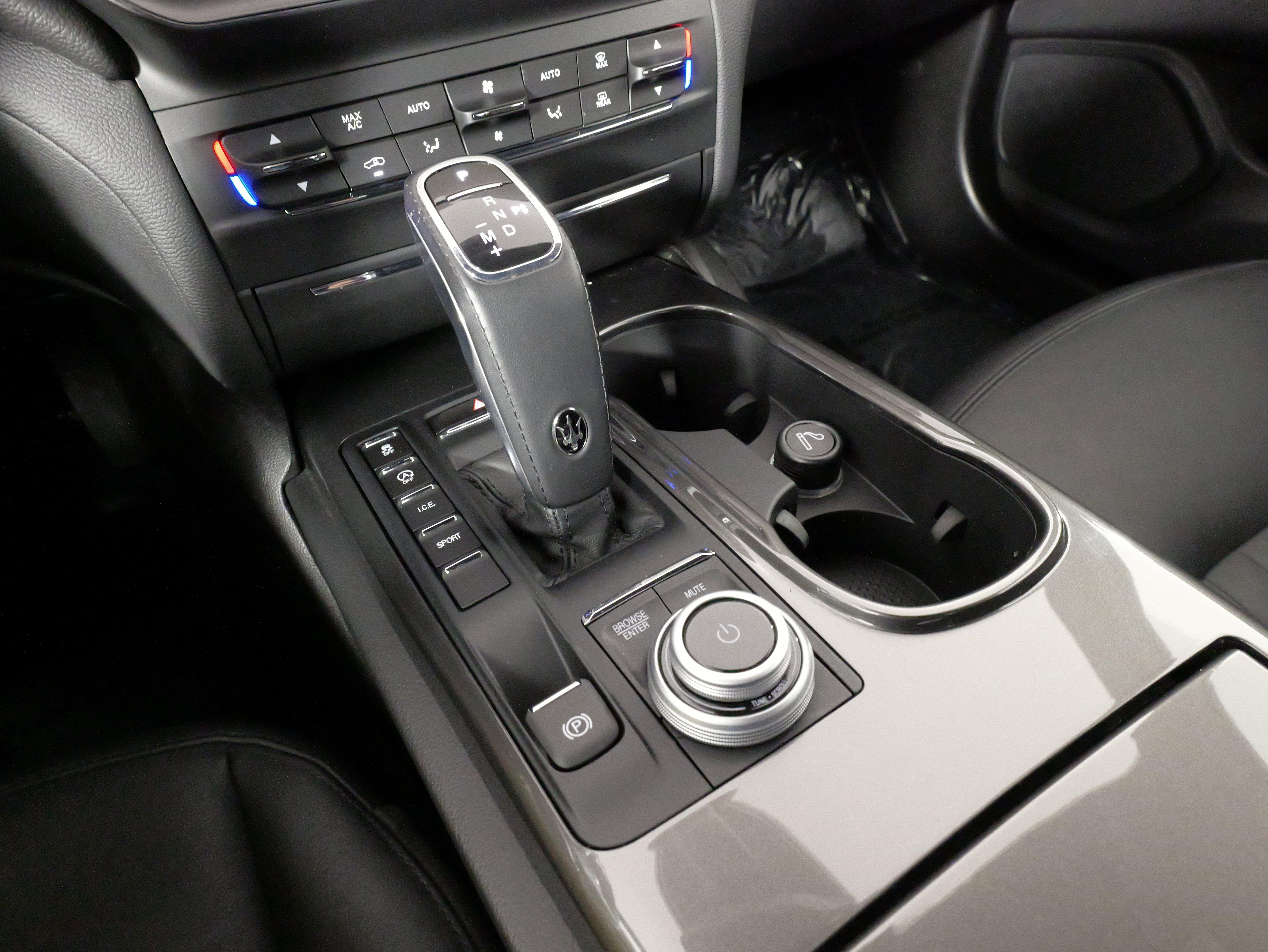 Used 2023 Maserati Ghibli GT image 55