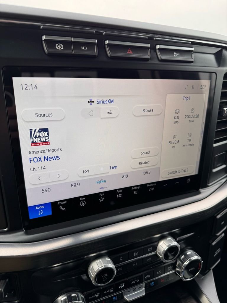 Used 2024 Ford F250 Lariat image 19