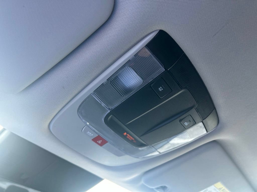 Used 2025 Kia Sportage EX FWD image 41