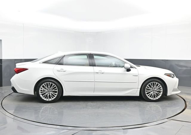 Used 2020 Toyota Avalon Limited w/ Advanced Safety Package FWD image 11