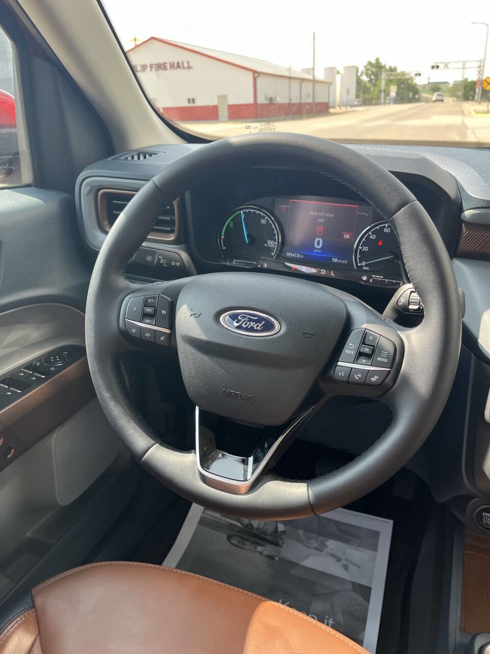 Used 2023 Ford F150 Lariat w/ Equipment Group 502A High image 13