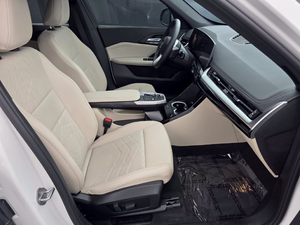 Used 2024 BMW X1 xDrive28i w/ Convenience Package AWD/4WD image 23