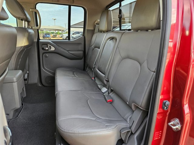 Used 2019 Nissan Frontier SL image 15