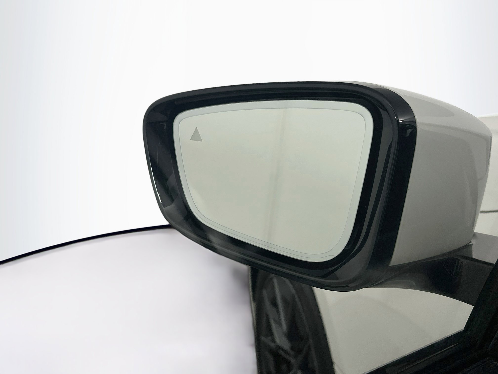 Used 2023 BMW i4 eDrive35 w/ Premium Package RWD image 16