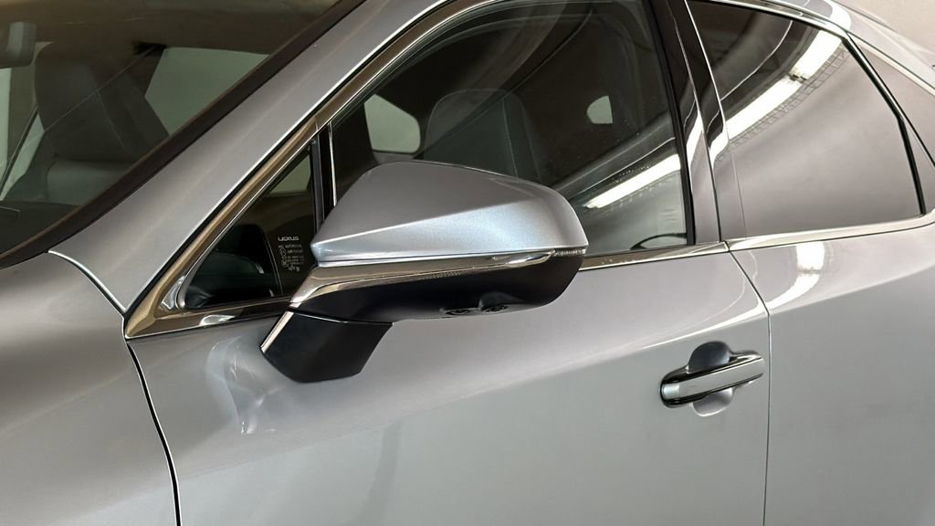 Certified 2025 Lexus RX 450h 450h+ Luxury w/ Convenience Package image 5