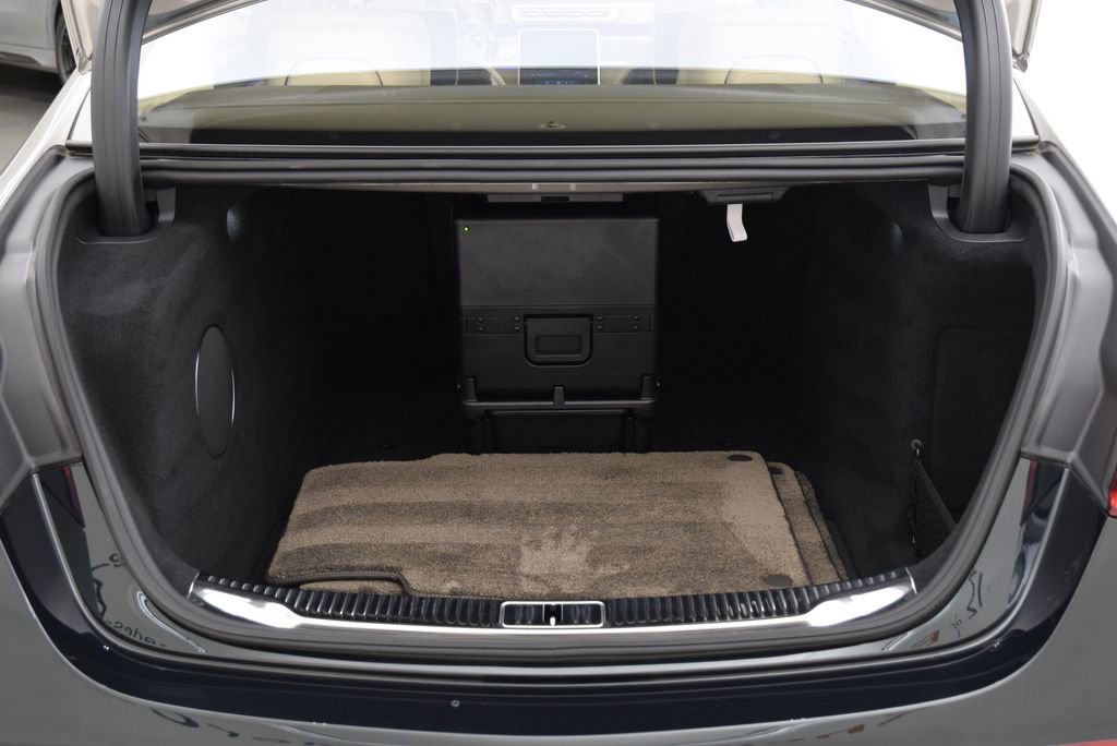 Used 2024 Mercedes-Benz Maybach S 580 4MATIC image 30