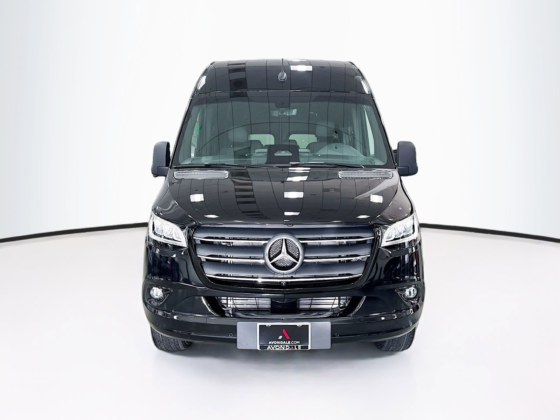 Used 2026 Mercedes-Benz Sprinter 2500 image 2