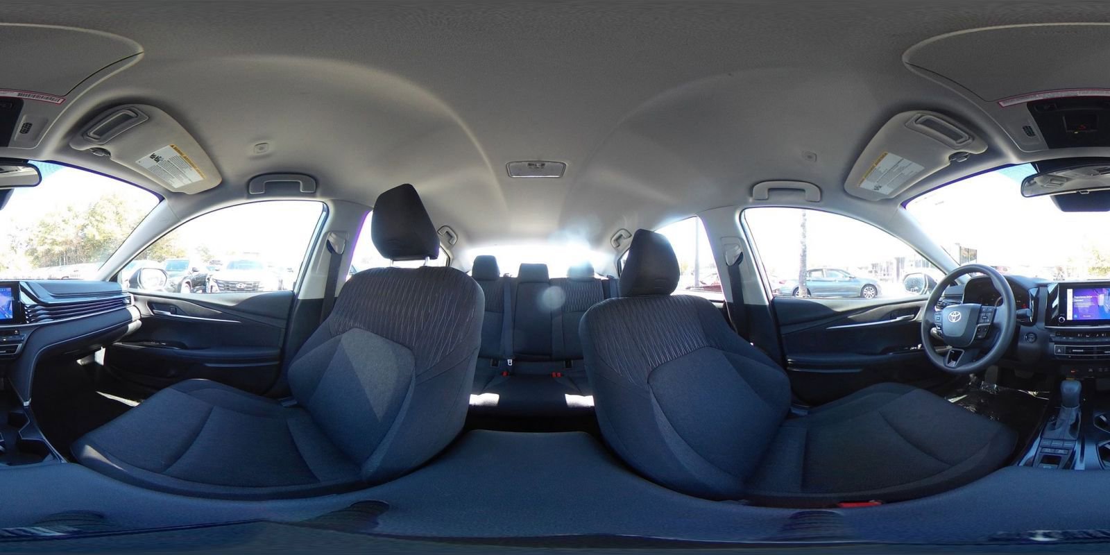 Used 2025 Toyota Camry LE image 42