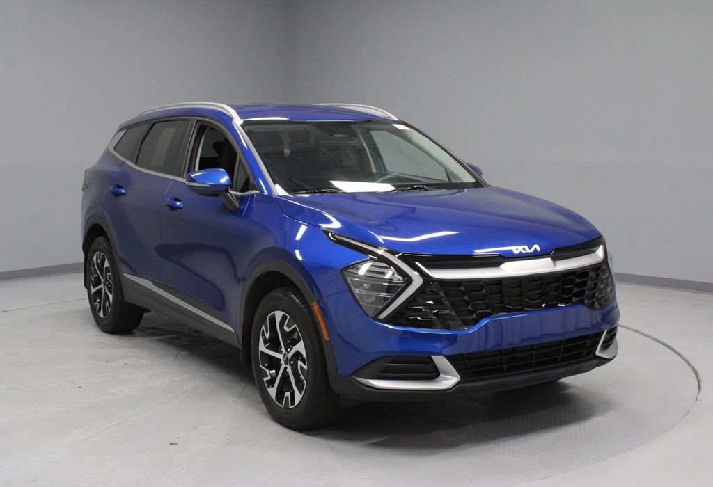 Used 2024 Kia Sportage EX AWD/4WD image 1