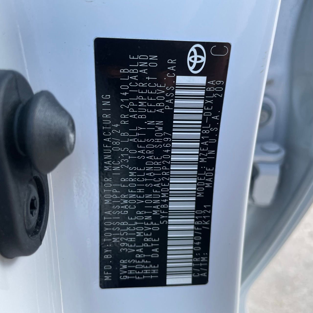 Used 2024 Toyota Corolla LE image 28