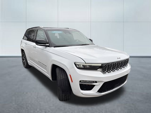 Used 2022 Jeep Grand Cherokee Summit image 4