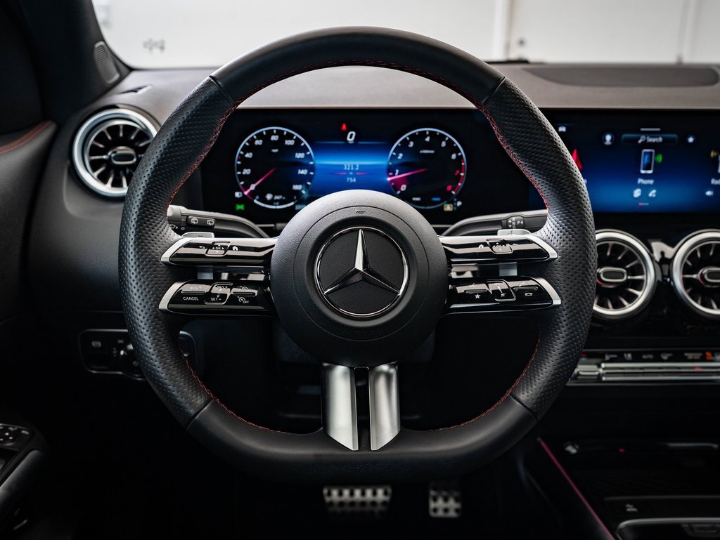 Certified 2025 Mercedes-Benz GLA 250 4MATIC image 28