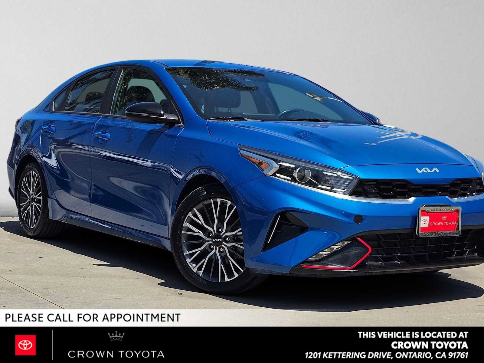 Used 2023 Kia Forte GT-Line FWD image 1