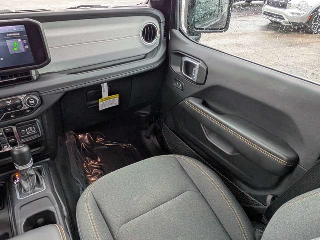 New 2024 Jeep Wrangler Unlimited Sahara AWD/4WD image 17