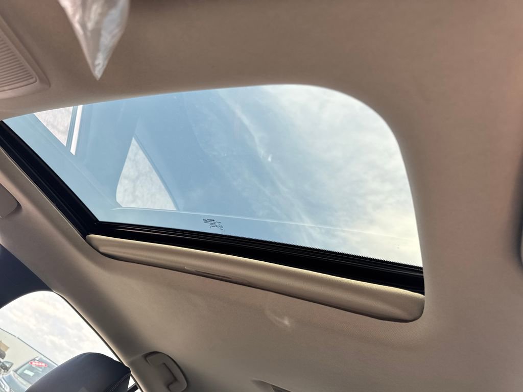 New 2026 Nissan Sentra SR w/ SR Premium Package FWD image 14