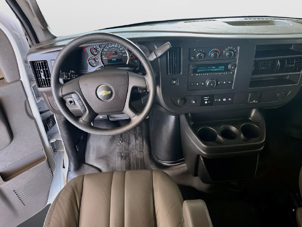 Used 2024 Chevrolet Express 2500 w/ Driver Convenience Package RWD image 20