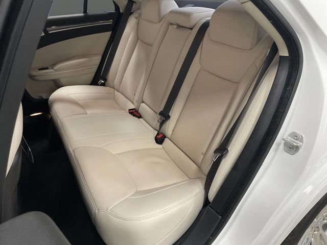 Used 2021 Chrysler 300 Touring L image 26