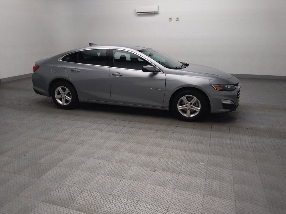 Used 2025 Chevrolet Malibu LS FWD image 11