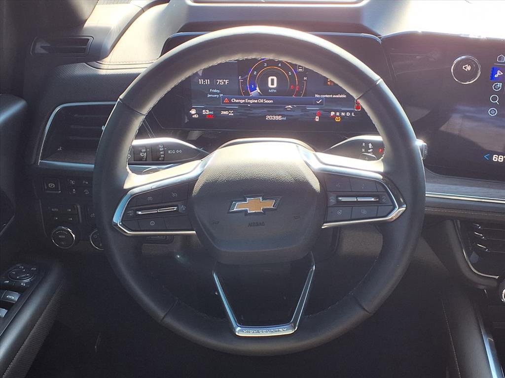 Used 2025 Chevrolet Suburban High Country image 14