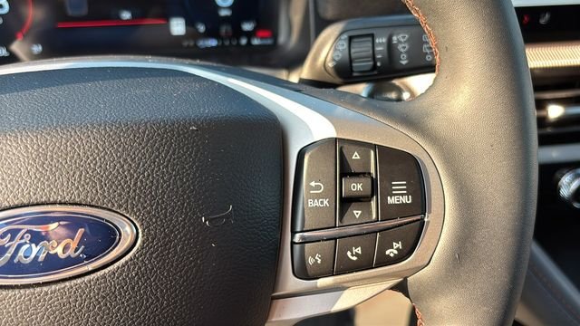 New 2026 Ford Explorer Active w/ Active Comfort Package AWD/4WD image 15