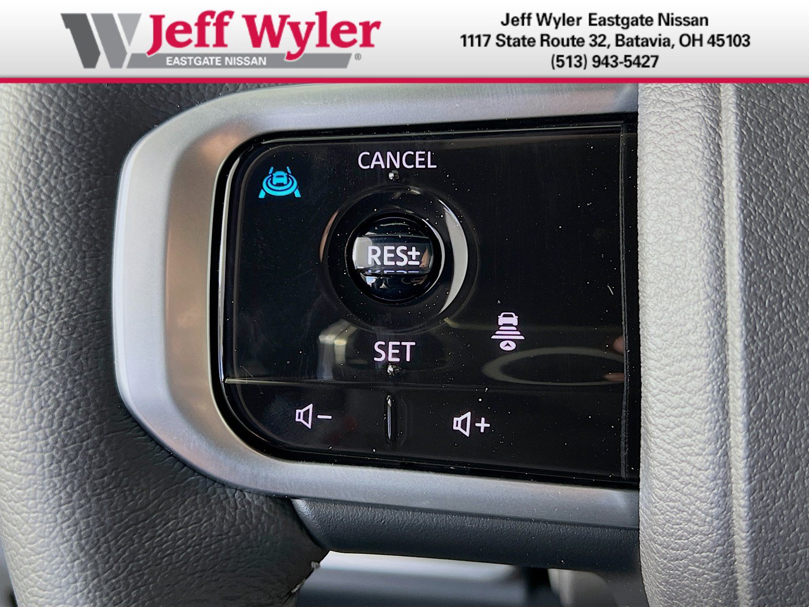 New 2026 Nissan Armada SL w/ Captain's Chari Seat Package AWD/4WD image 15