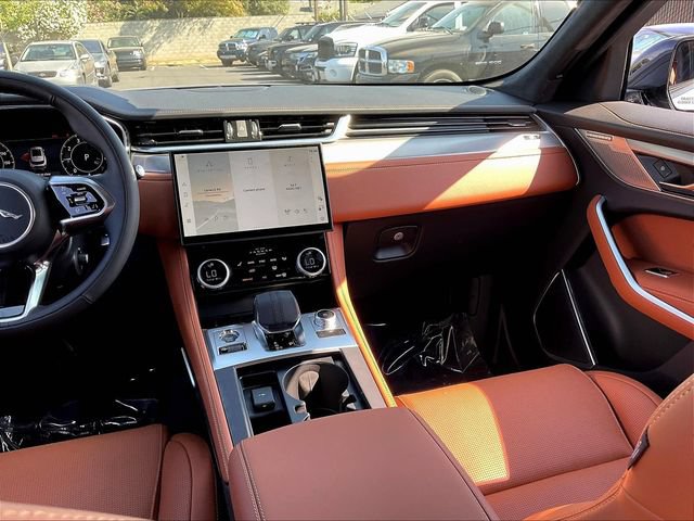 New 2026 Jaguar F-PACE R-Dynamic S AWD/4WD image 9
